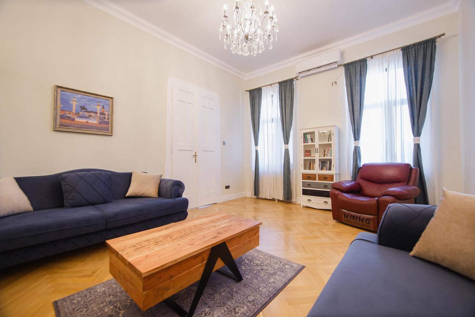 Apartmán Retro Vibes Near Piata Unirii Oradea Exteriér fotografie