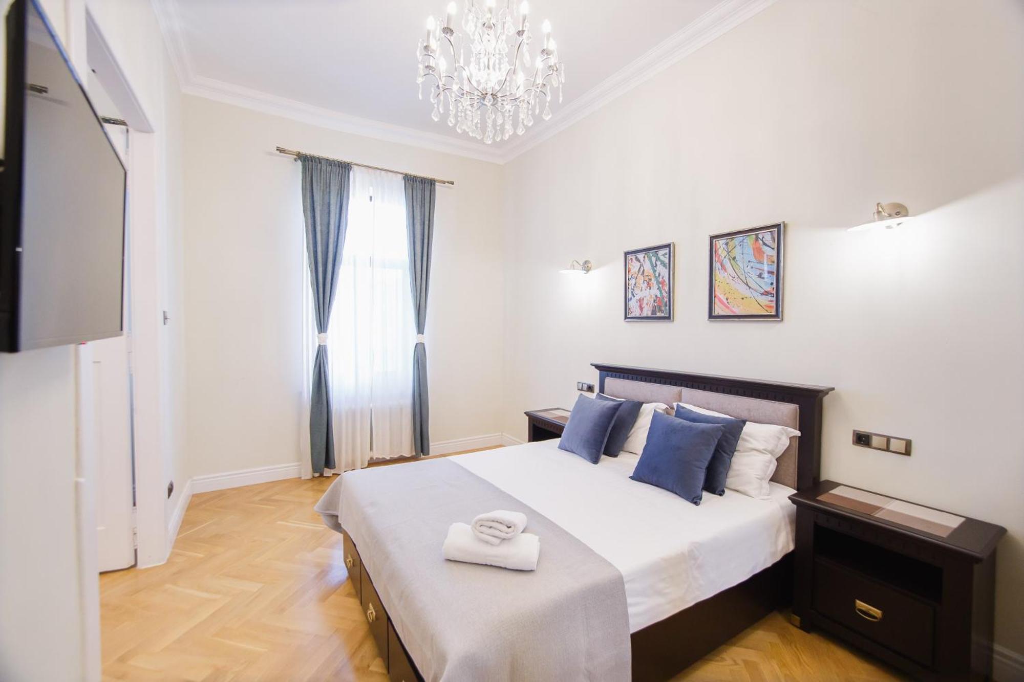 Apartmán Retro Vibes Near Piata Unirii Oradea Exteriér fotografie