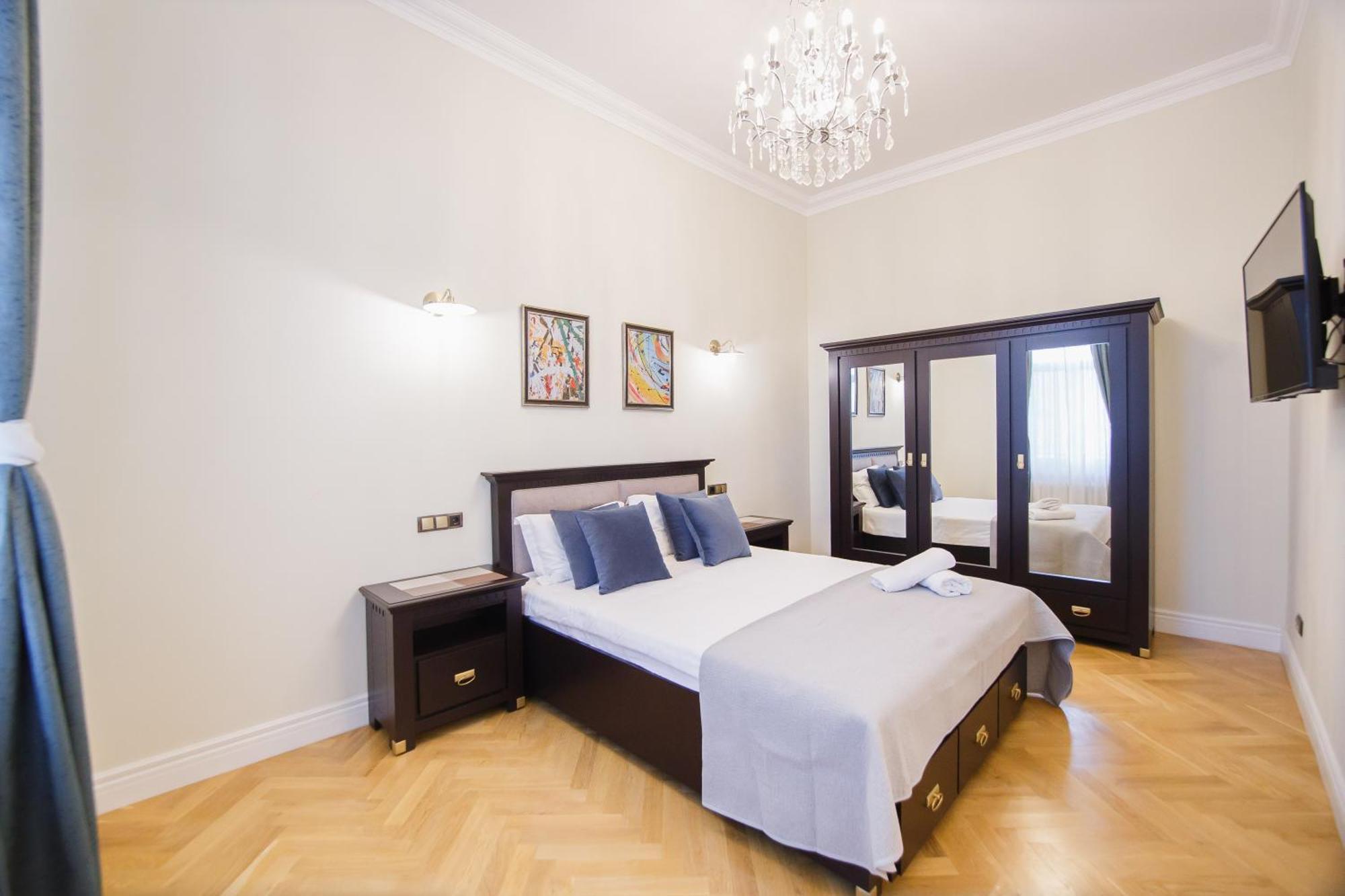 Apartmán Retro Vibes Near Piata Unirii Oradea Exteriér fotografie