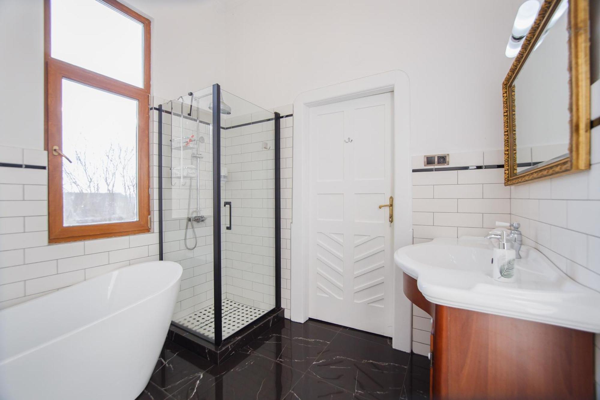 Apartmán Retro Vibes Near Piata Unirii Oradea Exteriér fotografie